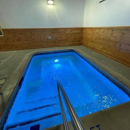 Ausable Valley Inn Mio Kültér fotó